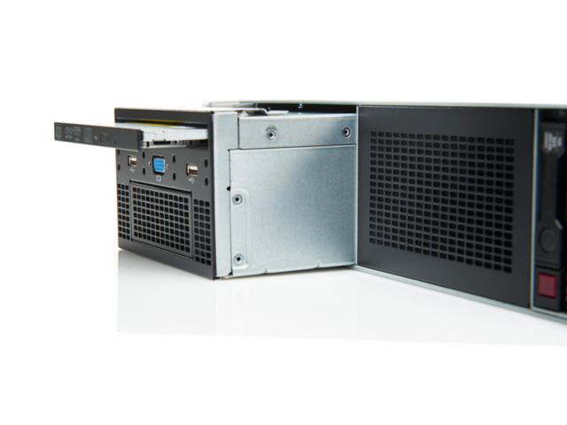 HPE DL385 Gen10 Universal Media Bay