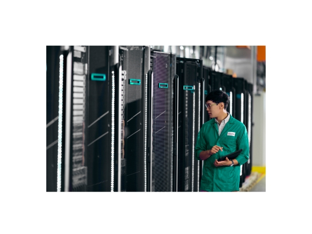 HPE Primera 600 16Gb 4-port Fibre Channel Host Bus Adapter with 4x 16Gb shortwave FC SFP+ XCVR