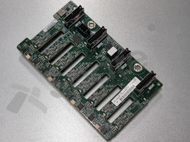 P20881-001, HPE GNRC,PCA,DL380 G10P,U.3 8SFF Backplane