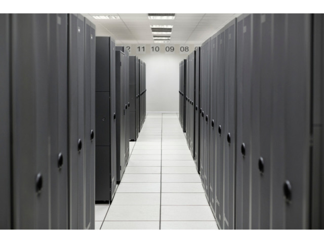 HPE PROLIANT DL3X0 GEN11 1U STANDARD