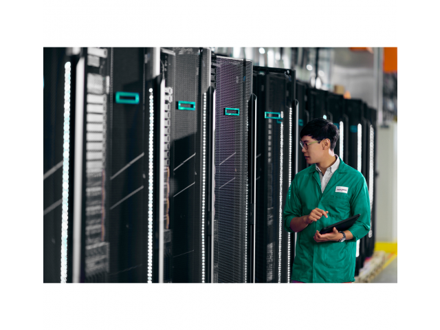 HPE PROLIANT DL365 GEN10 PLUS SMART ARRAY TO NVME ADAPTER KIT