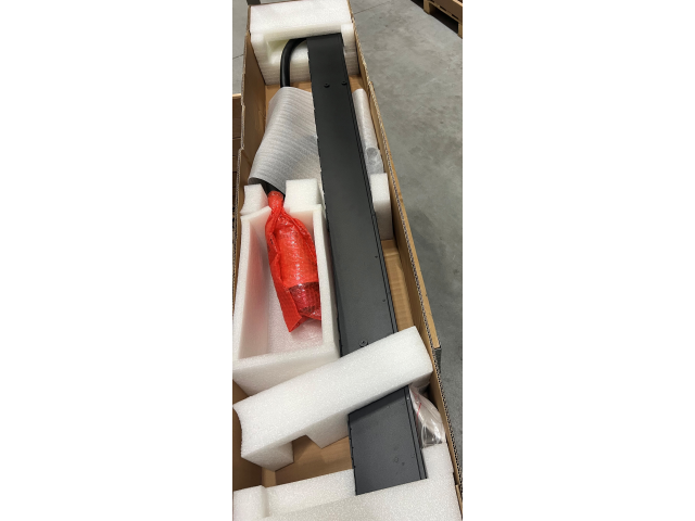 P02771-001 HPE 60A 400-415 3 Phase Monitored NA PDU