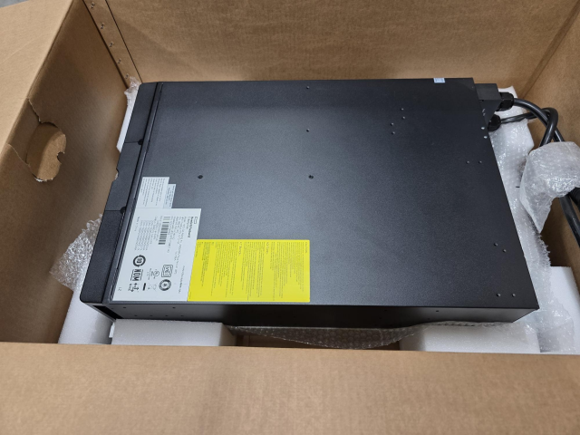 P09827-001 HPE UPS, G2 R5KVA L630/208V NA/JP without battery